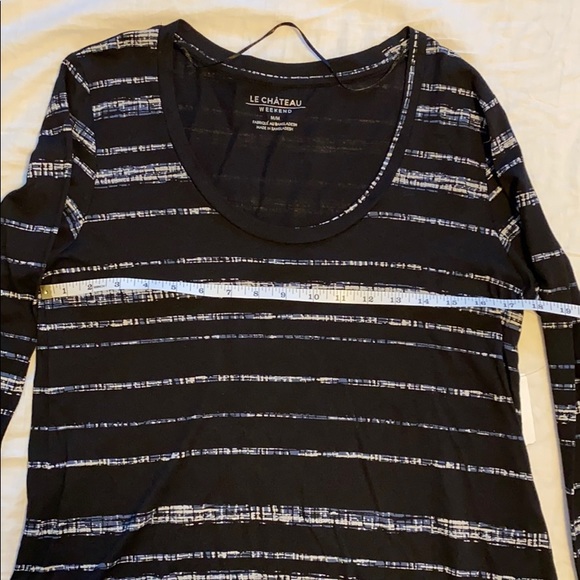 ✨NEW✨ Top - Picture 4 of 5